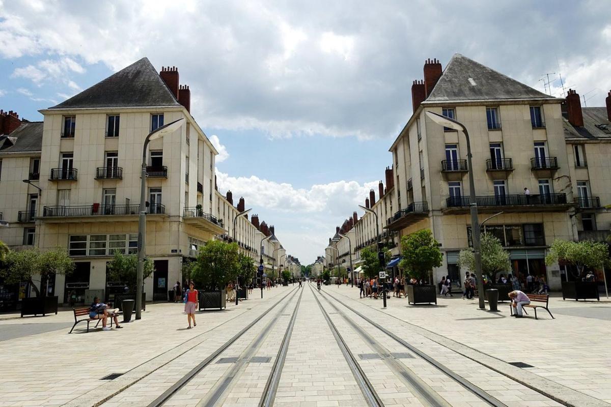 Le Balzac / Colbert - Bord De Loire Apartment *