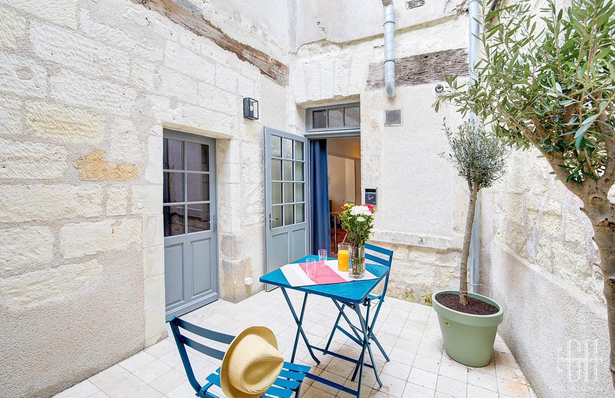 Le Balzac / Colbert - Bord De Loire Apartment *
